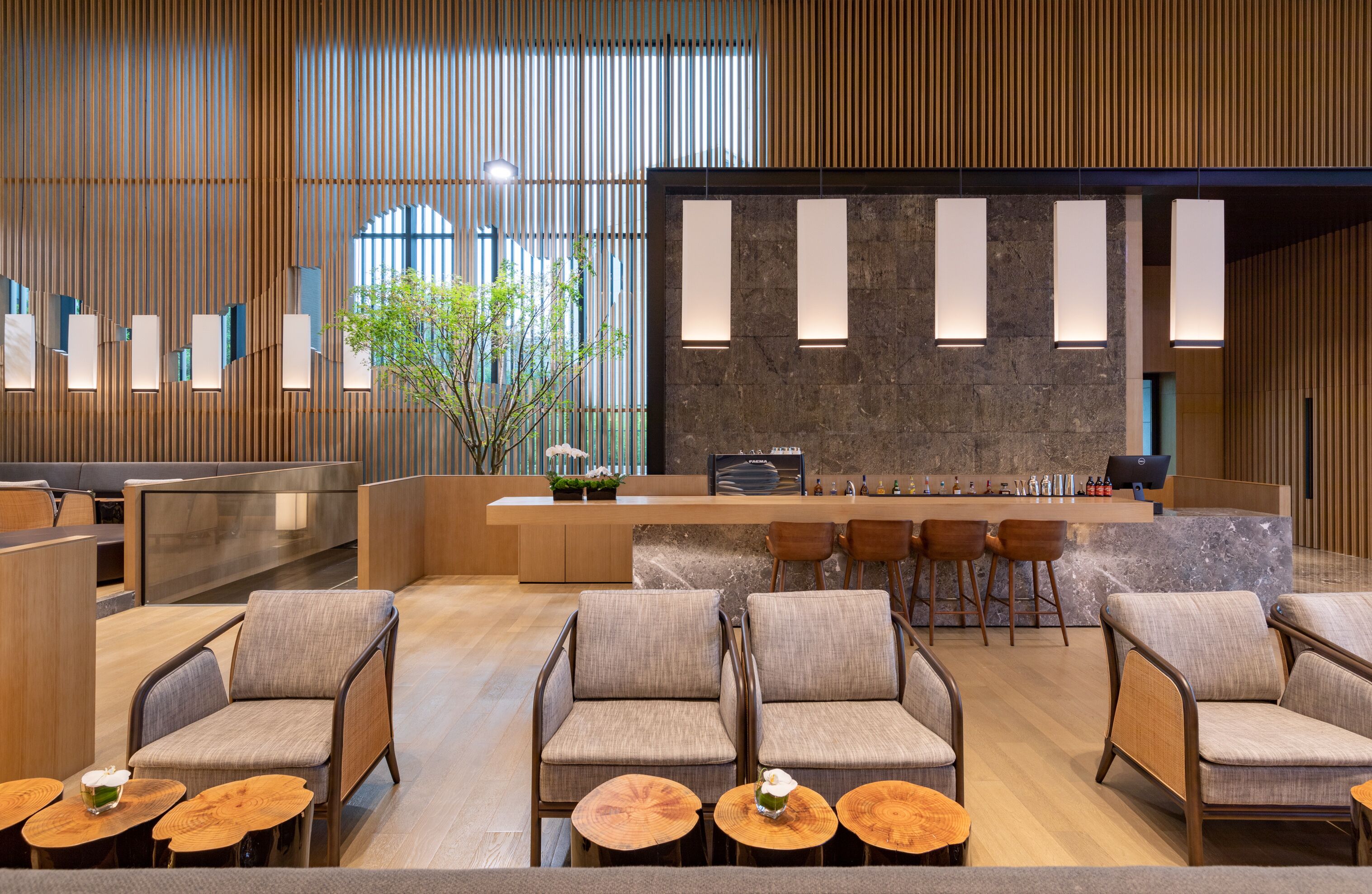 Lobby lounge