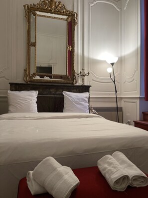 1 chambre, Wi-Fi gratuit, draps fournis