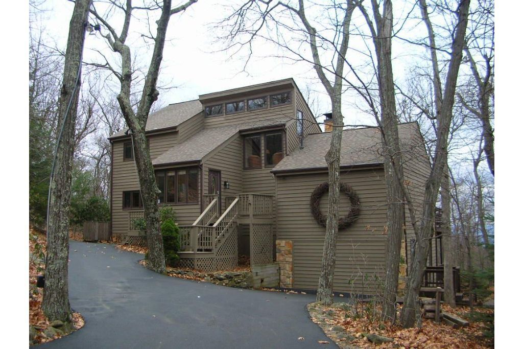 The Wintergreen Chalet