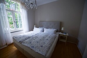 2 Schlafzimmer, Bügeleisen/Bügelbrett, WLAN, Bettwäsche