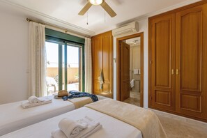 2 bedrooms, iron/ironing board, free WiFi, bed sheets - Floridamar Mimosa (Javea / Xàbia)