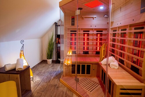 Up Besöök - Rape blossom with infrared sauna