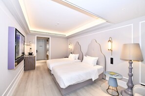 Minibar, wifi gratis, ropa de cama