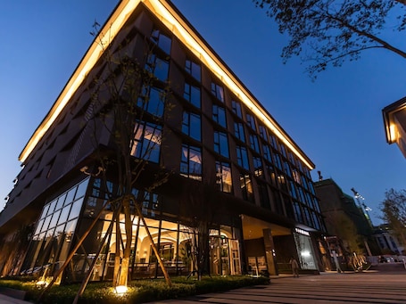 Exterior. Mercure Xichang