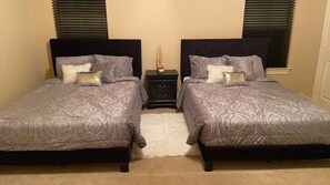 5 Schlafzimmer, Bügeleisen/Bügelbrett, kostenloses WLAN, Bettwäsche