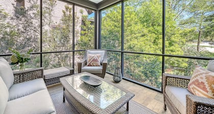 New to Rental Market! Stunning home in perfect, central location