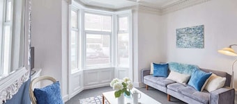 Host & Stay | Ocean Breeze