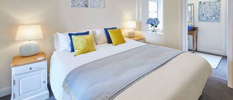 1 chambre, fer et planche Ă repasser, Wi-Fi, draps fournis