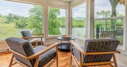 Historical LAKEFRONT Luxury 7 Bedroom - Eureka!