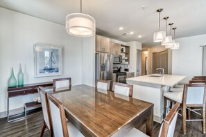 Dining - Unit 321 @ The Pointe | Resort Pool + Hot Tub | Grills, Fire Pit, & Restaurant (Rosemary Beach)