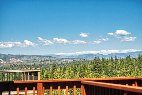 The View at Pine Mountain Lake