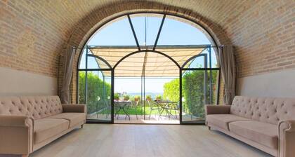 San Gimignano Town Garden - 8 pax