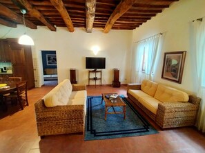 Smart-tv, tafelvoetbal en een tafeltennistafel