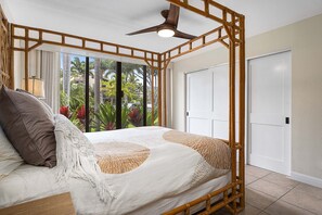 2 bedrooms, iron/ironing board, Internet, bed sheets - Keauhou Kona Surf &  Racquet 2101: Oceanfront Condo Near Kahalu'u Snorkel Beach (Kailua Kona)