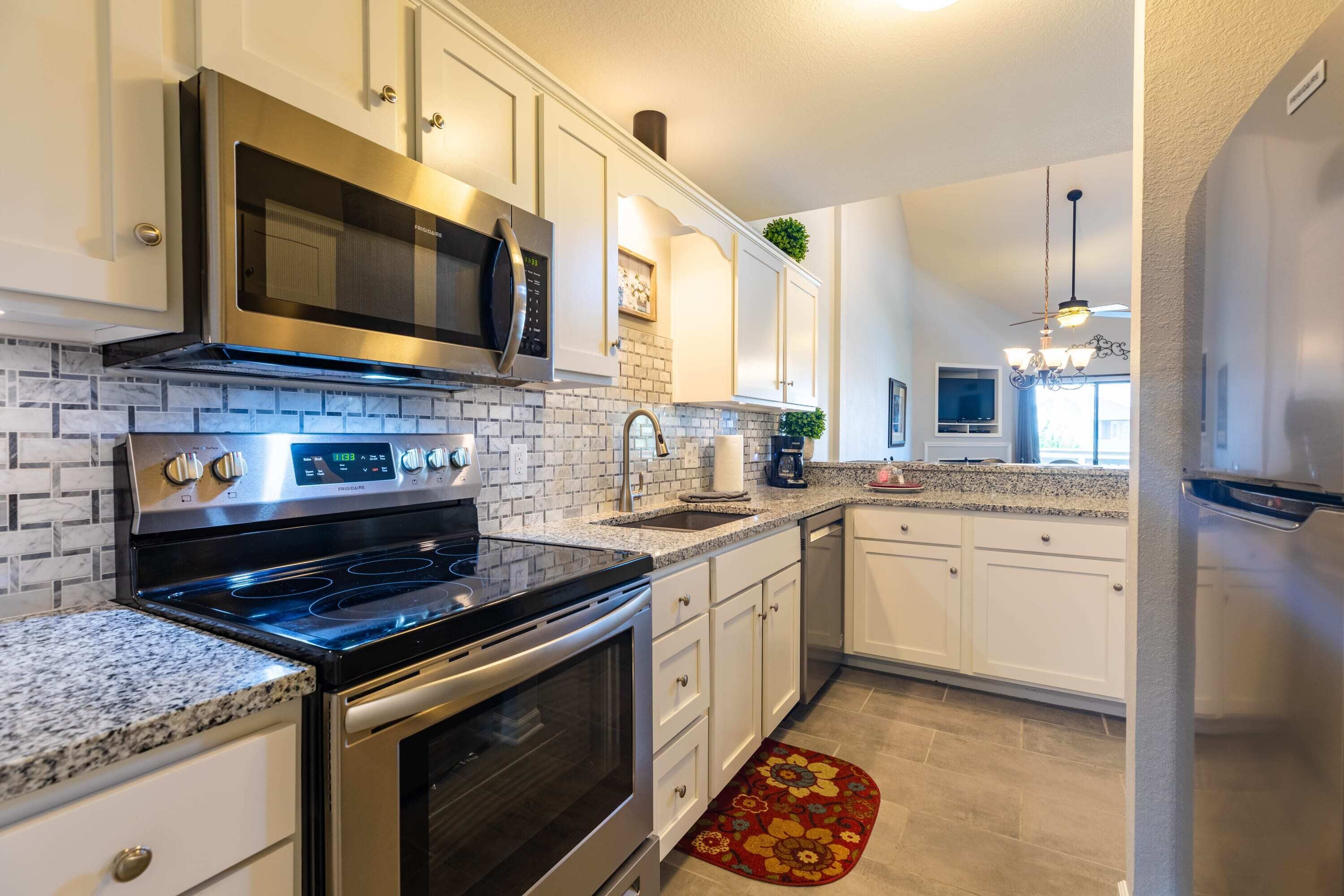 3BD/3BA Beauty!  3RD NIGHT FREE!*