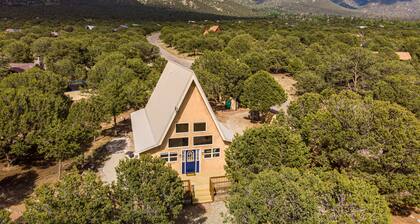 The Point: Crestone Vacation Home