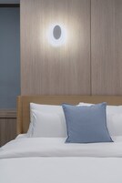 Deluxe Twin Room | Free WiFi, bed sheets