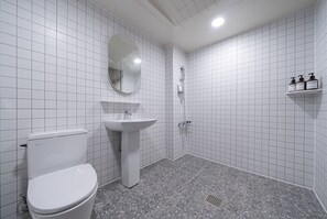 Deluxe-Zweibettzimmer | Badezimmer