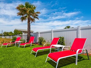 Terrace/patio - Beautiful Home with Golf Cart and Community Pool (Miramar Beach)