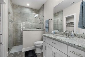 Shower, hair dryer, towels, soap - Gorgeous Home 3 miles from Canyon Park w/ Grill & Backyard!! (Canyon Lake)
