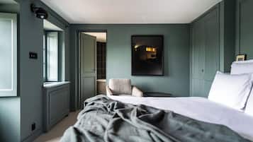 Junior Suite with Balcony