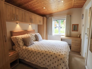 2 bedrooms, individually decorated, individually furnished, free WiFi - Esthwaite Lodge (Windermere)