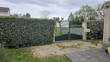 Enceinte de lâhĂ©bergement