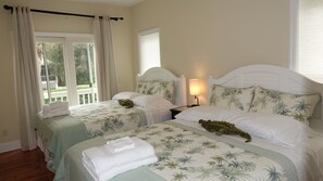 3 bedrooms, iron/ironing board, travel cot, free WiFi