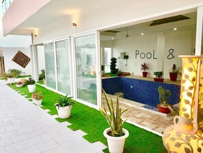 2 Innenpools