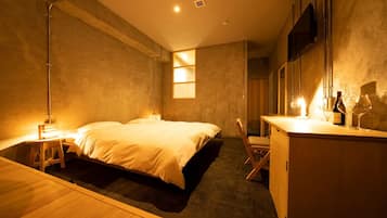 1 bedroom, desk, free WiFi, bed sheets
