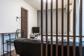 1 bedroom, desk, iron/ironing board, free WiFi