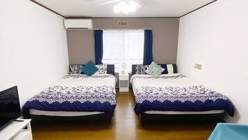 1 sovrum, skrivbord, strykjärn/strykbräda och gratis wi-fi