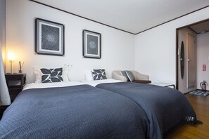 1 bedroom, desk, iron/ironing board, free WiFi