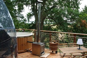 Tree House Romantique, salle de bains attenante | Spa
