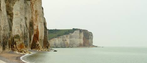 Beach nearby, sun-loungers