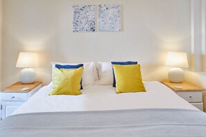 1 bedroom, iron/ironing board, free WiFi