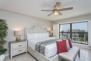 2 chambres, fer et planche à repasser, accès Internet, draps fournis