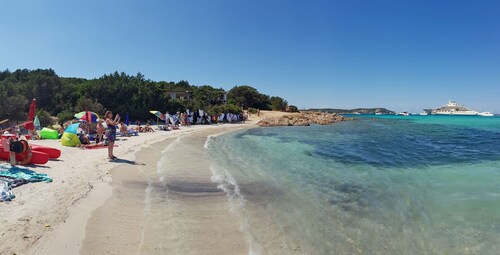 Terrasse & Meerblick – zu Fuß zum Strand und Dorf