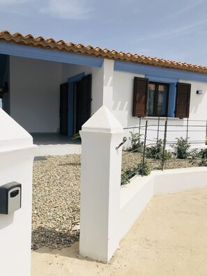 Exterior detail - Villa Ambra (Marina di Tertenia)