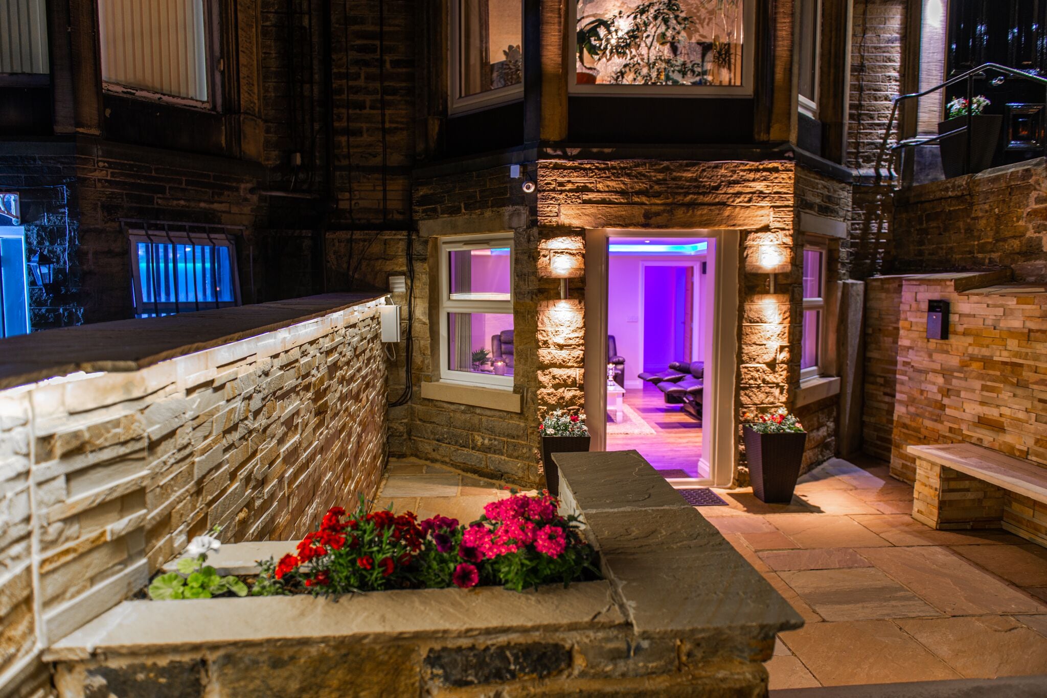 Executive Apartment, Accessible, Private Bathroom (Jacuzzi - Apartment 1) | Garden