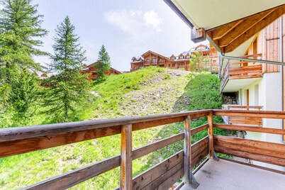 L'Oural - Apt pied des pistes - piscine, jacuzzi