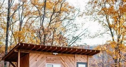 “The Summit Cabin” <br>An Off the Grid Hideaway