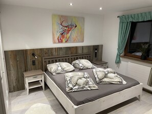 2 habitaciones, wifi gratis y ropa de cama 