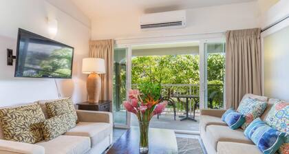 Kauai Kailani - Steps to Beach Oceanfront Pool - 2 Bdm Condo