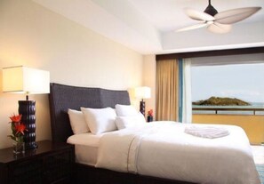 3 chambres, fer et planche à repasser, accès au Wi-Fi (inclus)