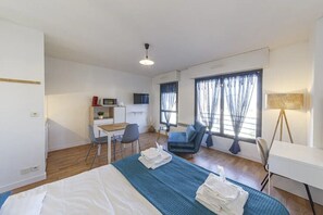 1 bedroom