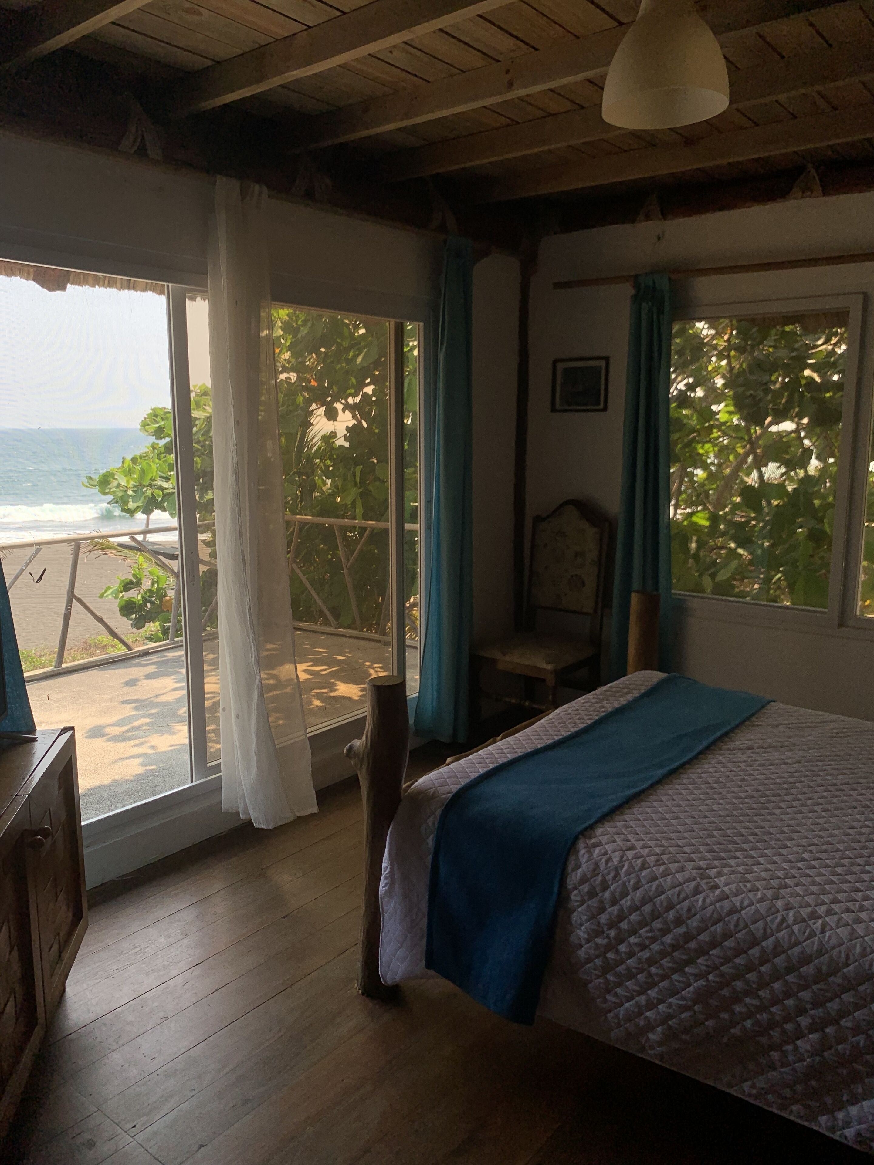 6 habitaciones, wifi gratis y ropa de cama 