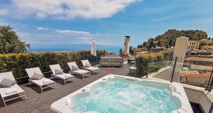 Attico Giafari 6, Emma Villas