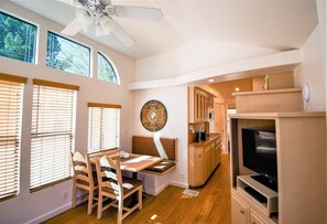 Interior - Great outdoors, relaxing. (Sedona)