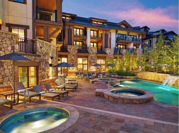 Luxury living--Vail Village